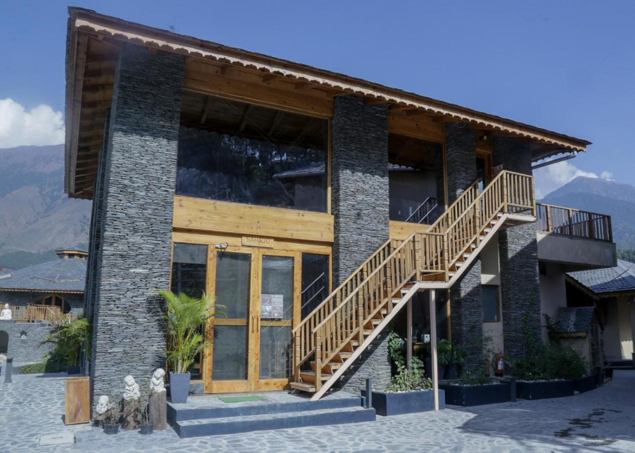 Osho Himalayas Wellness Resort Кангра Экстерьер фото