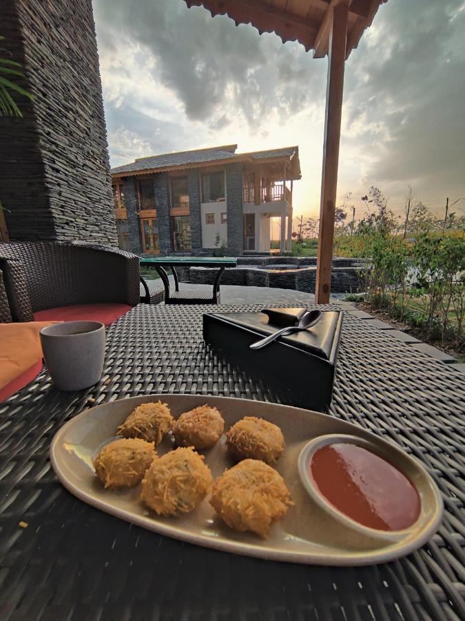 Osho Himalayas Wellness Resort Кангра Экстерьер фото